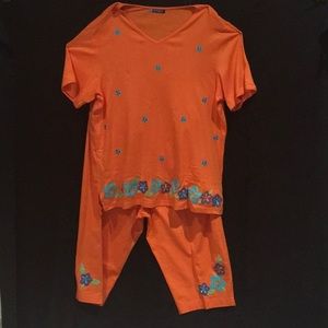 Beautiful orange Capri pant set with appliqué flowers great for summer